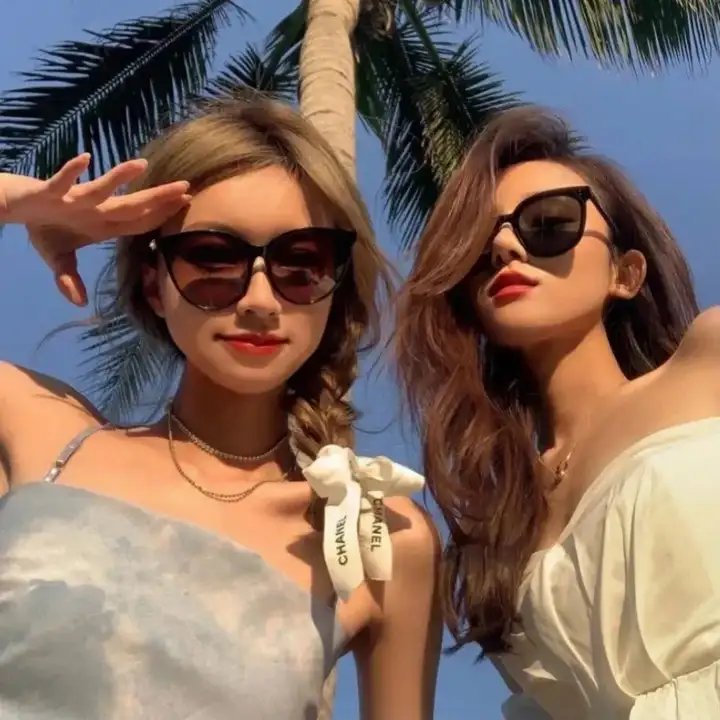 琳赛·萝涵的印度之旅 在线观看